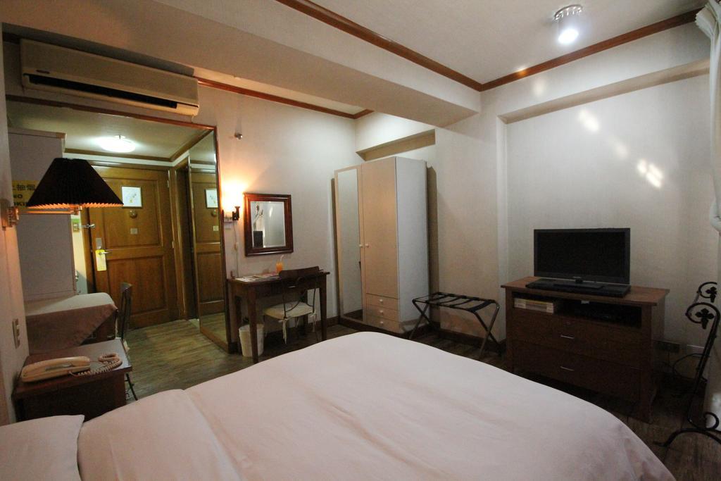 Ceo Suites Manila Exterior foto